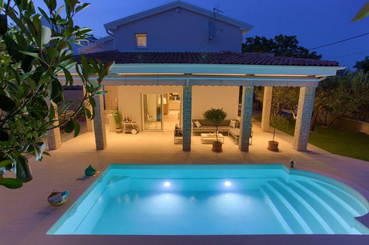 Villa Vale Kornic Exterior photo